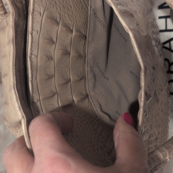 Brahmin Melbourne Ruby Satchel Euc - Picture 7 of 10